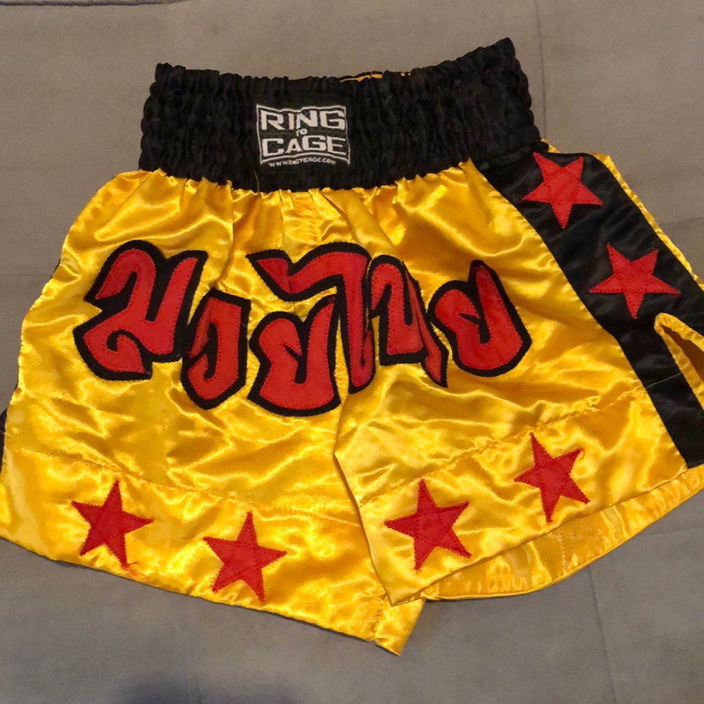 Kids Muay Thai shorts - Ring to Cage